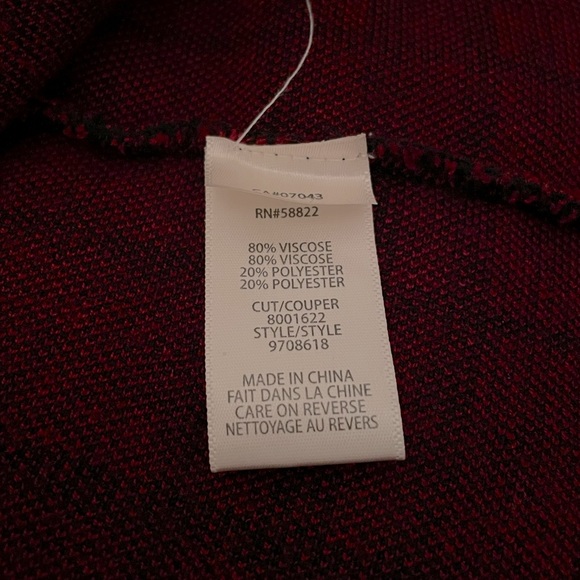 Burgundy stretchy skirt S/M - Picture 4 of 4